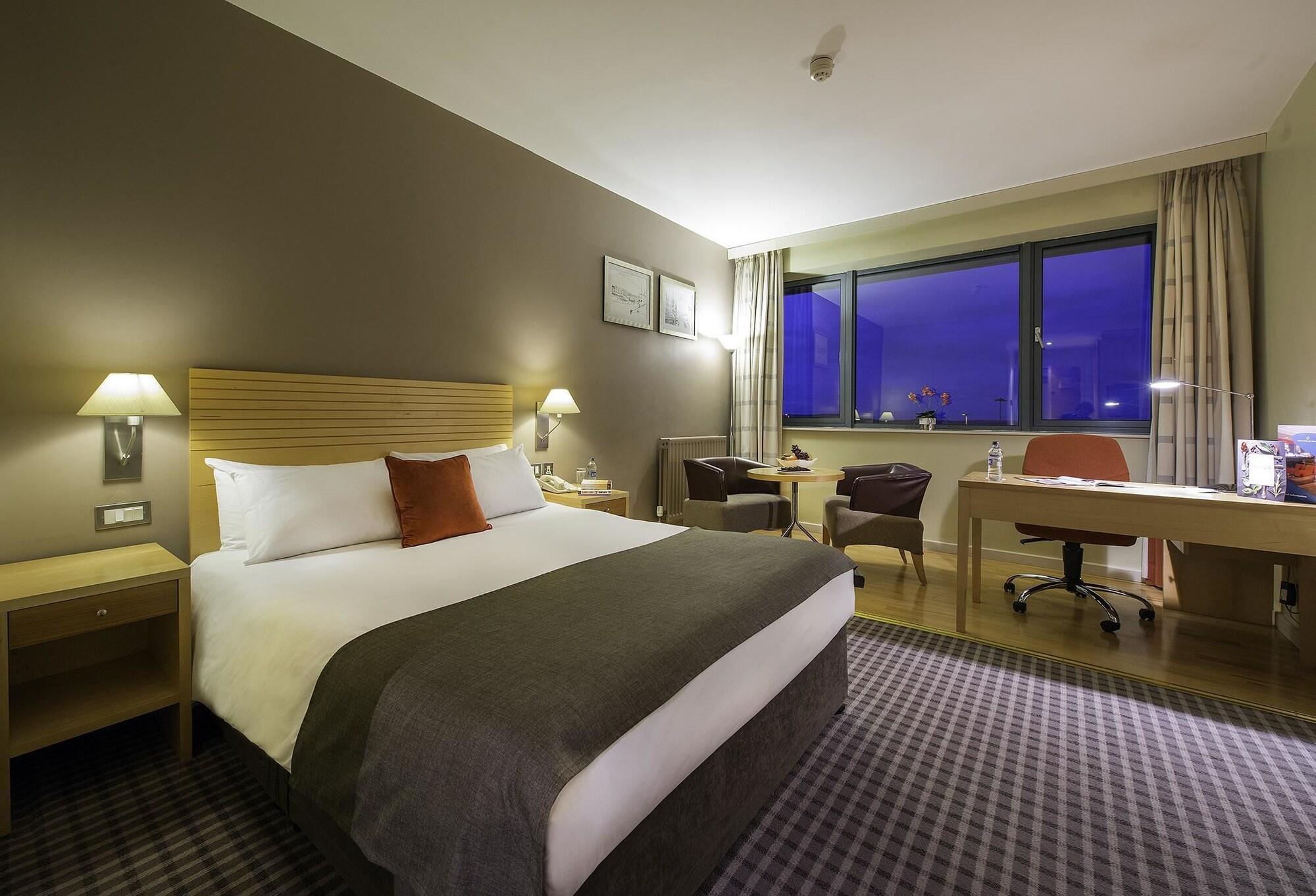 Cork Airport Hotel Exterior photo