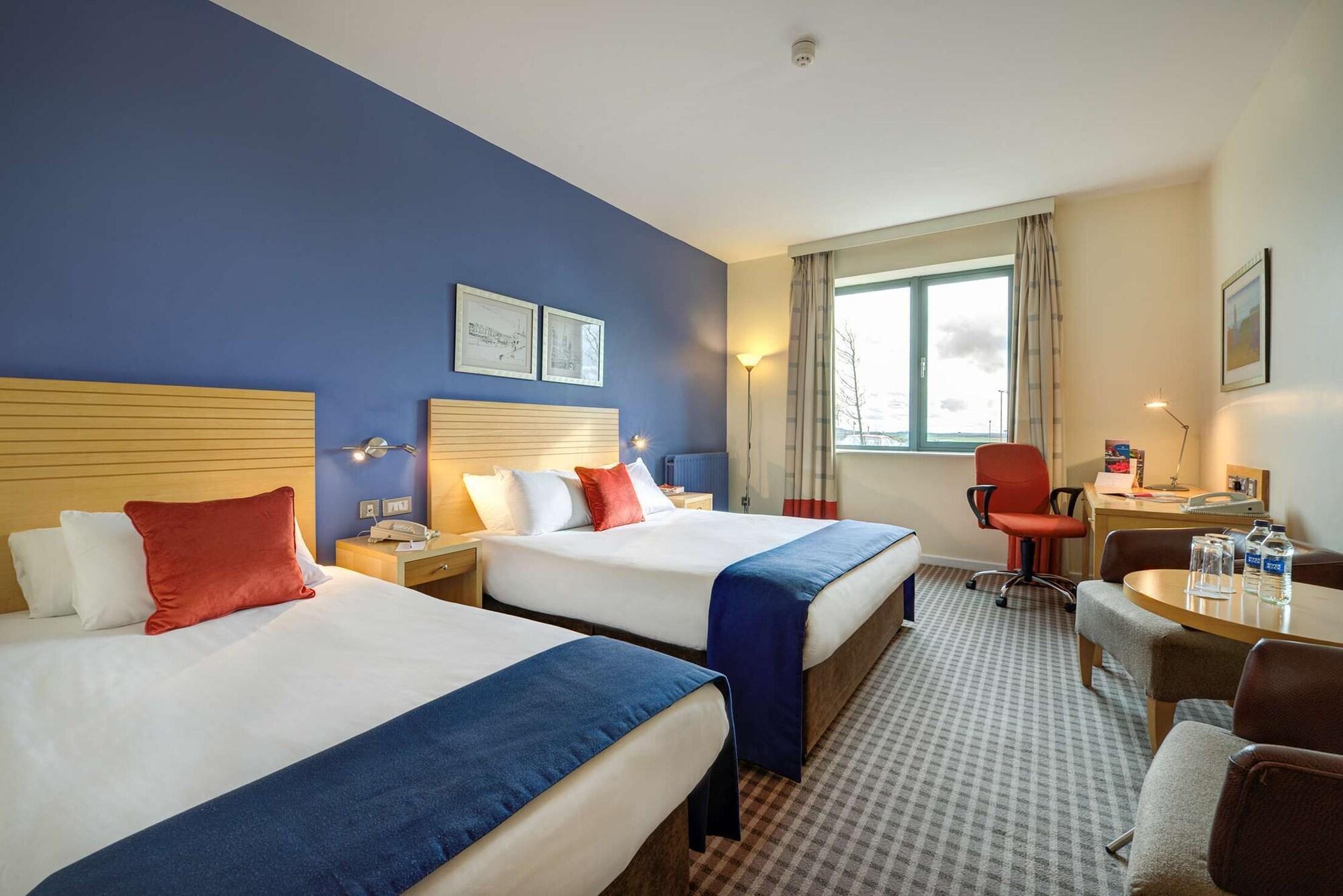 Cork Airport Hotel Exterior photo
